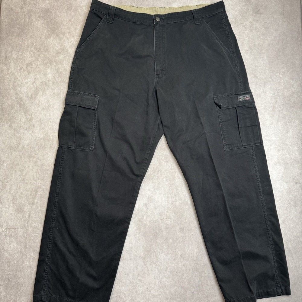 Wrangler Men's Cargo Pants 38x30 Black Relaxed Fit Cotton Work Utility 70LEWBL